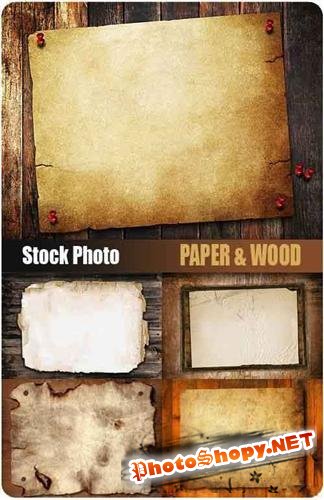 Старая бумага на деревянном фоне - Stock Photo (HQ)