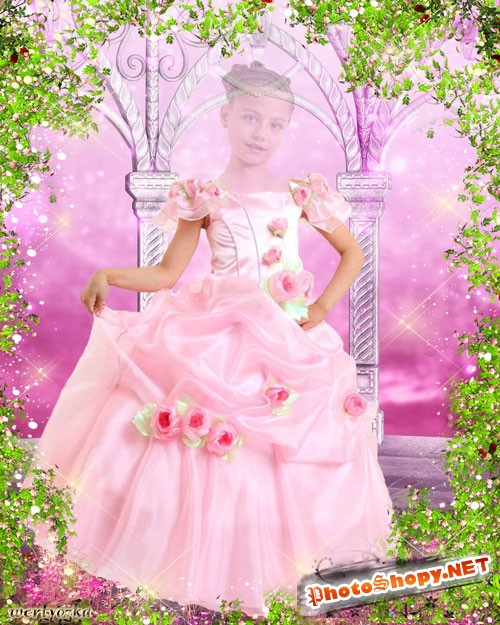 Детский многослойный psd шаблон для девочки - В розовом платье с чудесными розочками