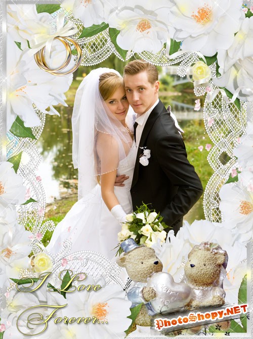 Свадебная рамка для фото - Пара очаровательных медвежат и белые цветы