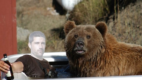 Шаблон для фотошоп - Пью пиво с медведем