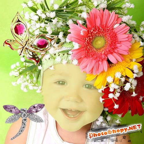  Шаблон для фотошопа - Крошка в веночке из цветов 