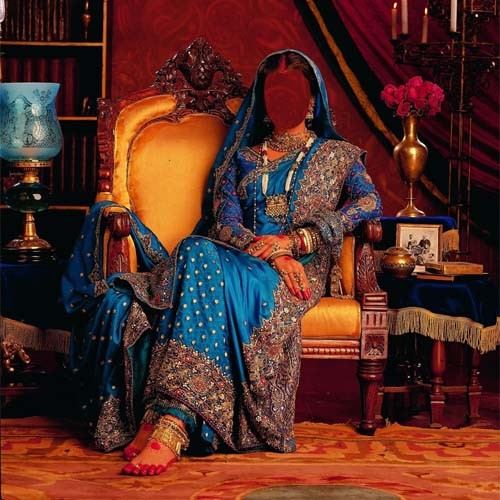 В традиционном индийском платье - Шаблон psd женский
