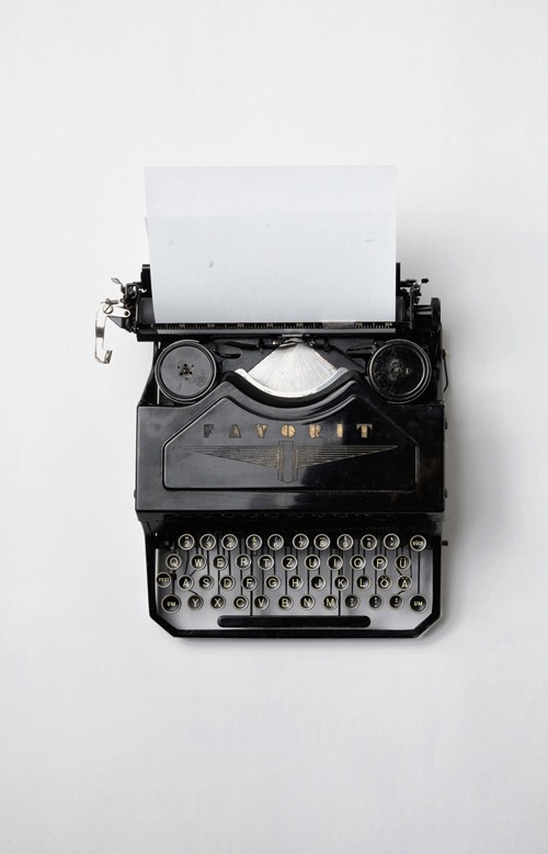 Typewriter Mock-up PSD