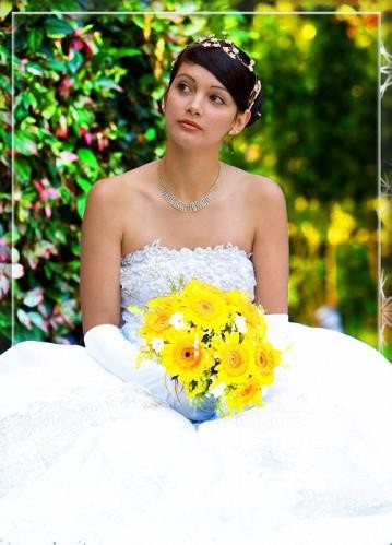 Фотошаблон - Невеста с желтыми цветами
